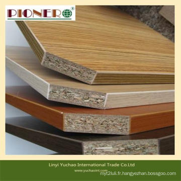 4 * 8 pieds Hot Board Particle Board avec prix compétitif